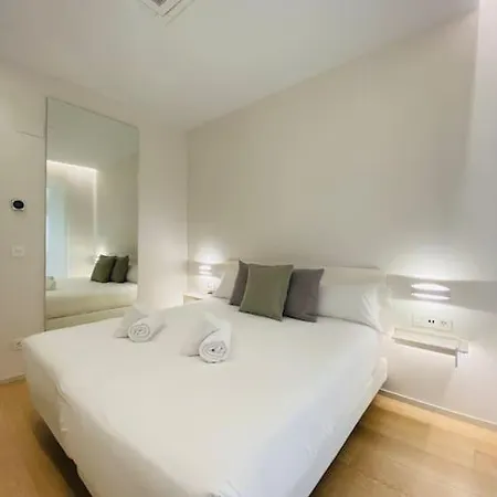 Apartment Atseden Aire Condicionado - Opcion A Parking - *