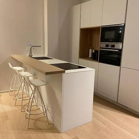 Atseden Aire Condicionado - Opcion A Parking - Appartamento